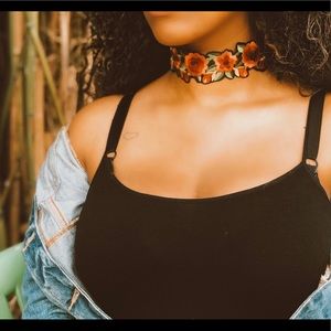Floral choker
